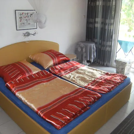 Nr 2b Hébergement de vacances *